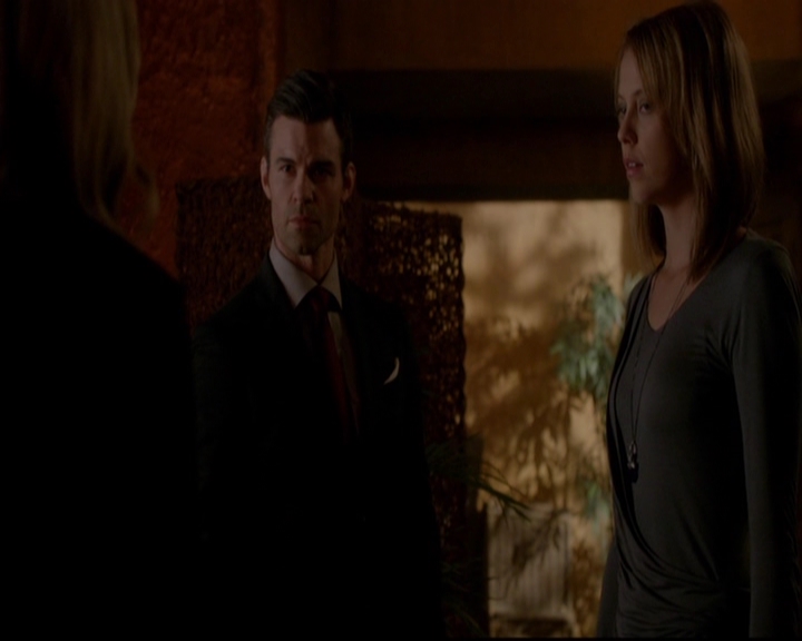 VampireDiariesWorld-dot-nl_TheOriginals_3x06BeautifulMistake1411.jpg