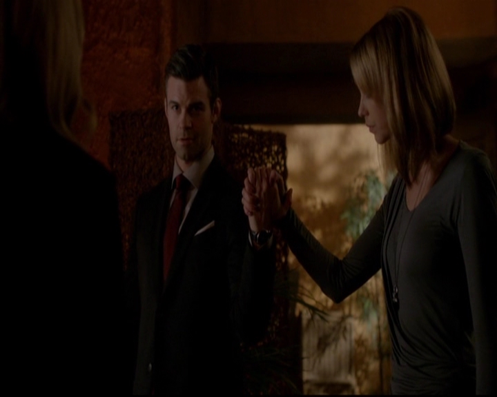 VampireDiariesWorld-dot-nl_TheOriginals_3x06BeautifulMistake1415.jpg