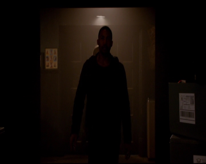 VampireDiariesWorld-dot-nl_TheOriginals_3x06BeautifulMistake2126.jpg
