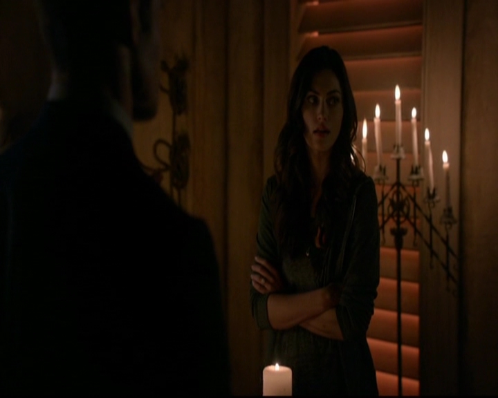 VampireDiariesWorld-dot-nl_TheOriginals_3x07OutOfTheEasy0103.jpg