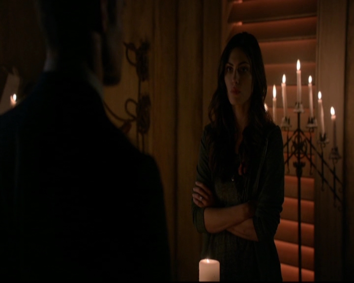 VampireDiariesWorld-dot-nl_TheOriginals_3x07OutOfTheEasy0104.jpg