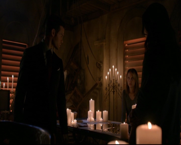 VampireDiariesWorld-dot-nl_TheOriginals_3x07OutOfTheEasy0110.jpg