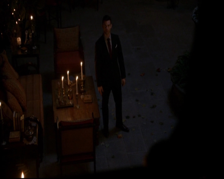 VampireDiariesWorld-dot-nl_TheOriginals_3x07OutOfTheEasy0126.jpg