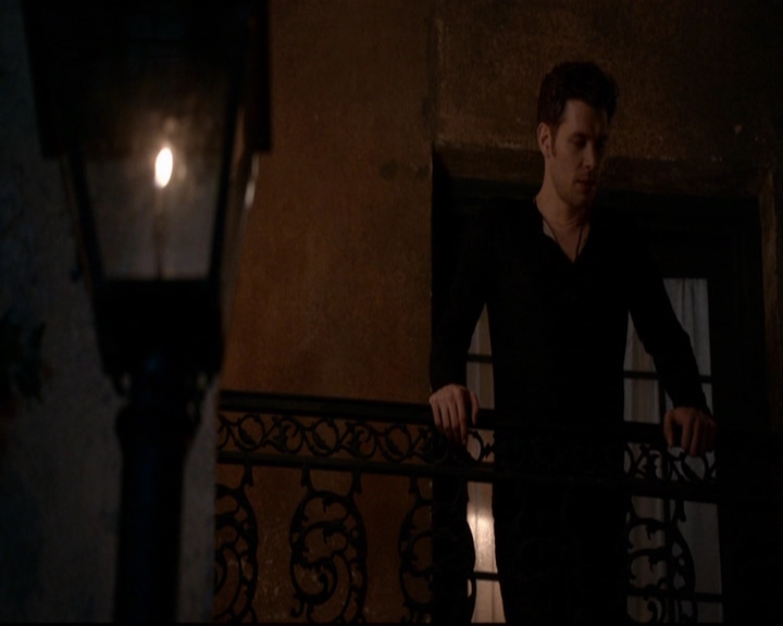 VampireDiariesWorld-dot-nl_TheOriginals_3x07OutOfTheEasy0129.jpg