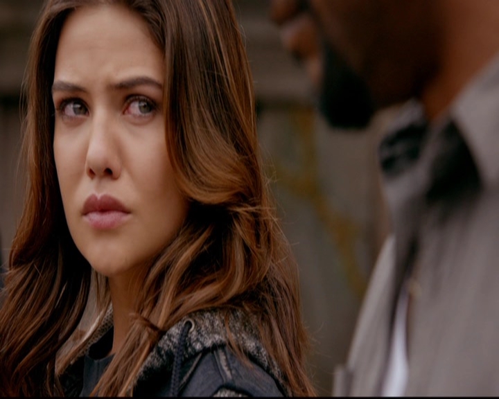 VampireDiariesWorld-dot-nl_TheOriginals_3x07OutOfTheEasy1574.jpg