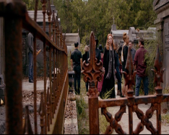 VampireDiariesWorld-dot-nl_TheOriginals_3x07OutOfTheEasy1591.jpg