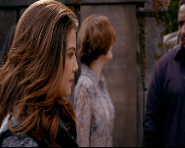 VampireDiariesWorld-dot-nl_TheOriginals_3x07OutOfTheEasy1607.jpg
