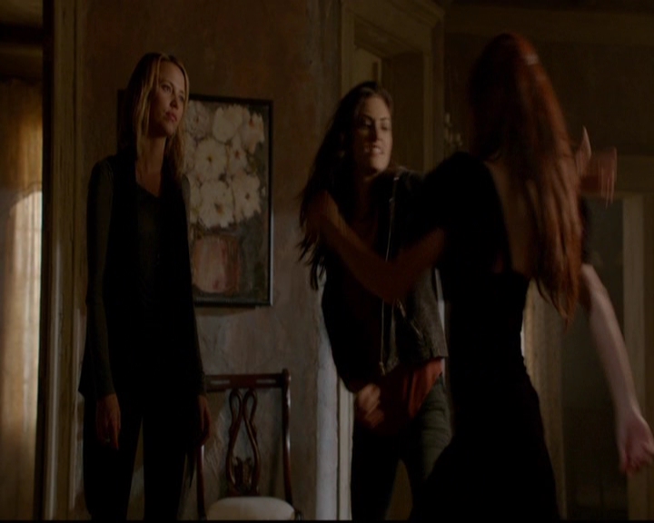 VampireDiariesWorld-dot-nl_TheOriginals_3x07OutOfTheEasy1644.jpg