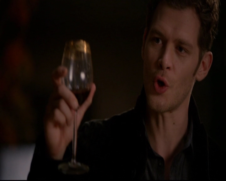 VampireDiariesWorld-dot-nl_TheOriginals_3x07OutOfTheEasy1834.jpg