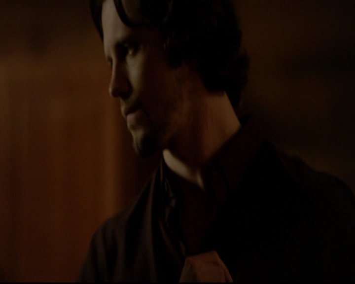 VampireDiariesWorld-dot-nl_TheOriginals_3x07OutOfTheEasy2202.jpg