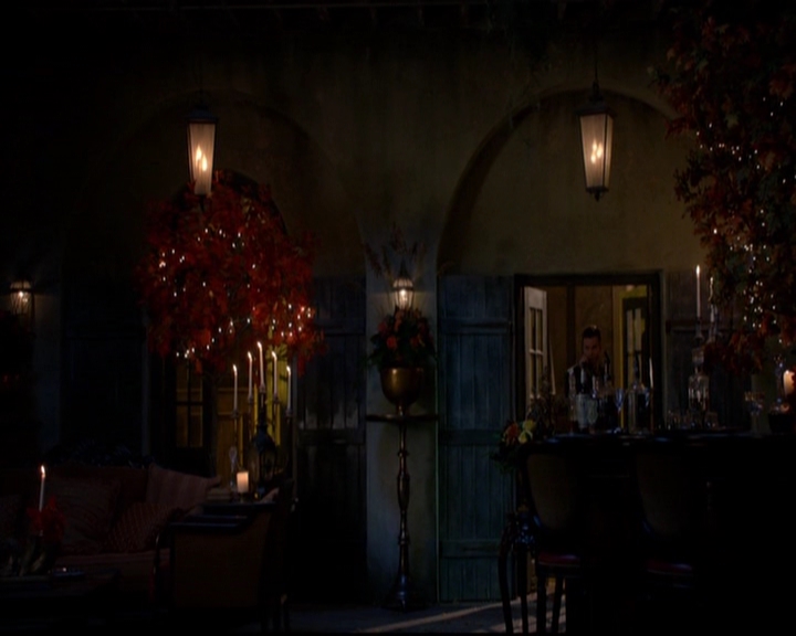 VampireDiariesWorld-dot-nl_TheOriginals_3x07OutOfTheEasy2213.jpg