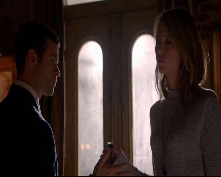 VampireDiariesWorld-dot-nl_TheOriginals_3x08TheOtherGirlInNewOrleans0158.jpg