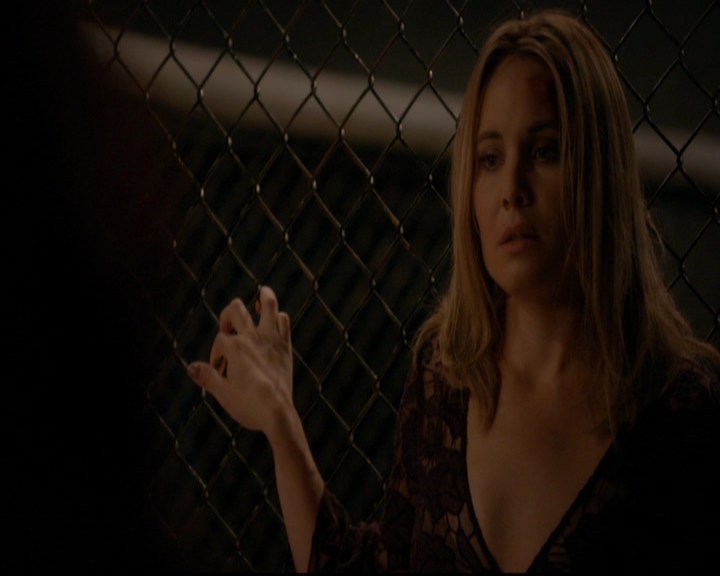 VampireDiariesWorld-dot-nl_TheOriginals_3x08TheOtherGirlInNewOrleans1193.jpg