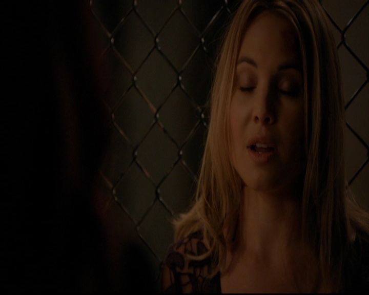 VampireDiariesWorld-dot-nl_TheOriginals_3x08TheOtherGirlInNewOrleans1271.jpg
