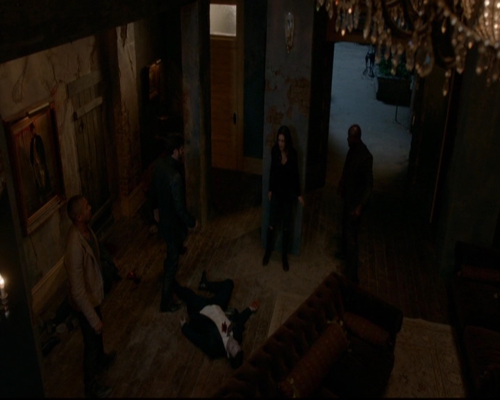 VampireDiariesWorld-dot-nl_TheOriginals_3x08TheOtherGirlInNewOrleans1561.jpg