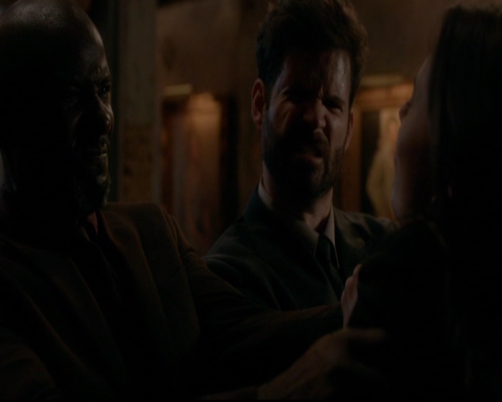 VampireDiariesWorld-dot-nl_TheOriginals_3x08TheOtherGirlInNewOrleans1572.jpg VampireDiariesWorld-dot-nl_TheOriginals_3x08TheOtherGirlInNewOrleans1572.jpg