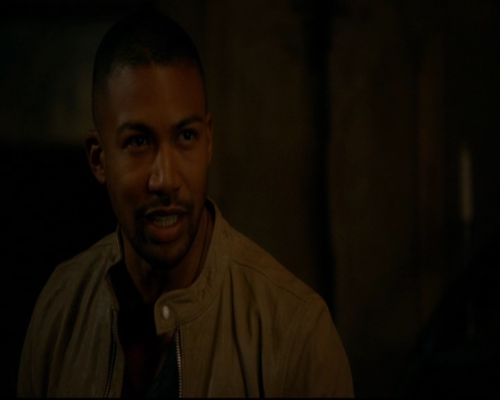 VampireDiariesWorld-dot-nl_TheOriginals_3x08TheOtherGirlInNewOrleans1600.jpg