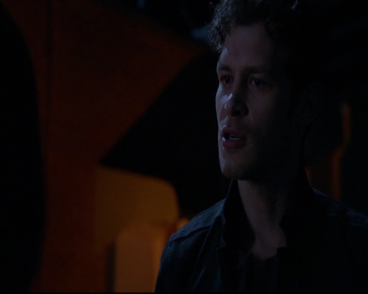 VampireDiariesWorld-dot-nl_TheOriginals_3x08TheOtherGirlInNewOrleans1774.jpg