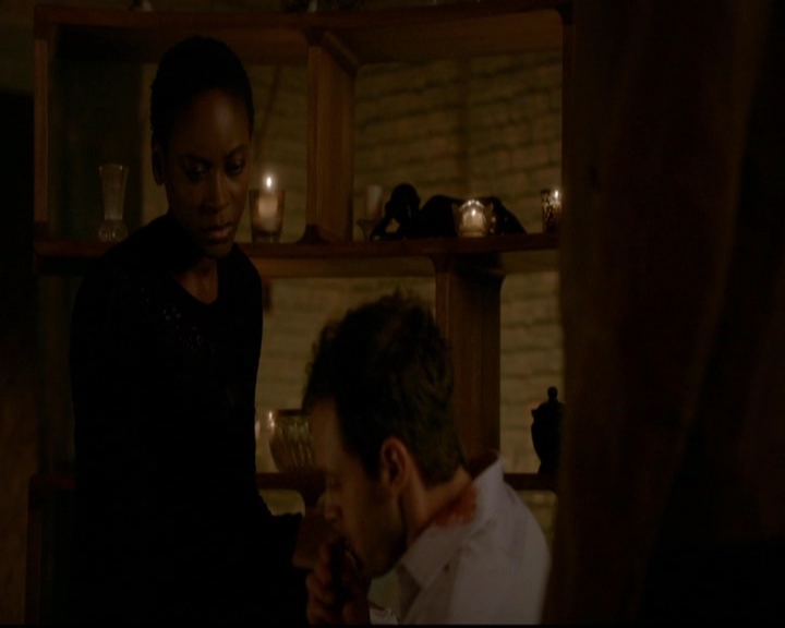 VampireDiariesWorld-dot-nl_TheOriginals_3x08TheOtherGirlInNewOrleans1884.jpg VampireDiariesWorld-dot-nl_TheOriginals_3x08TheOtherGirlInNewOrleans1884.jpg