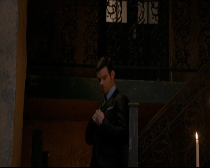 VampireDiariesWorld-dot-nl_TheOriginals_3x08TheOtherGirlInNewOrleans2004.jpg