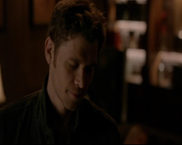 VampireDiariesWorld-dot-nl_TheOriginals_3x08TheOtherGirlInNewOrleans2213.jpg
