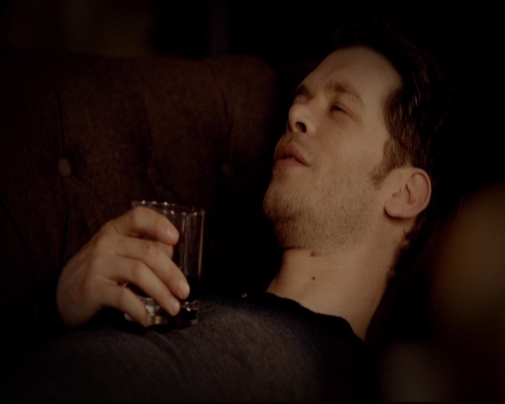 VampireDiariesWorld-dot-nl_TheOriginals_3x10AGhostAlongTheMississippi0001.jpg