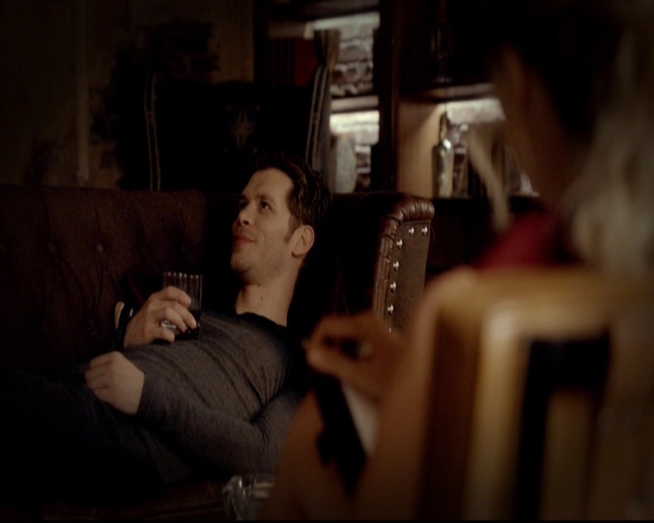 VampireDiariesWorld-dot-nl_TheOriginals_3x10AGhostAlongTheMississippi0010.jpg
