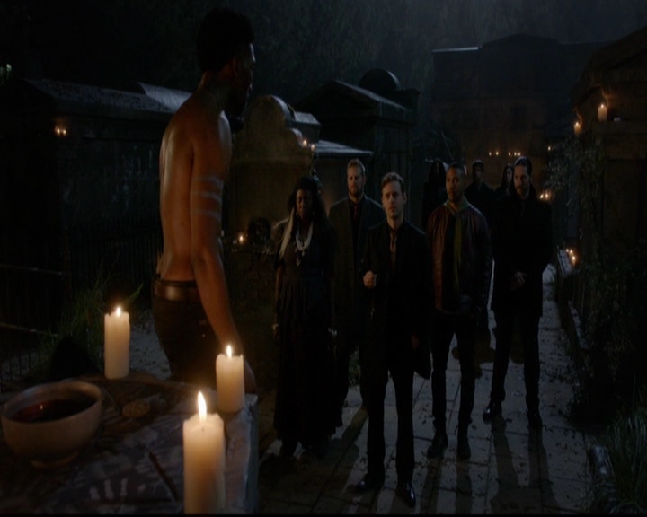 VampireDiariesWorld-dot-nl_TheOriginals_3x10AGhostAlongTheMississippi0303.jpg VampireDiariesWorld-dot-nl_TheOriginals_3x10AGhostAlongTheMississippi0303.jpg