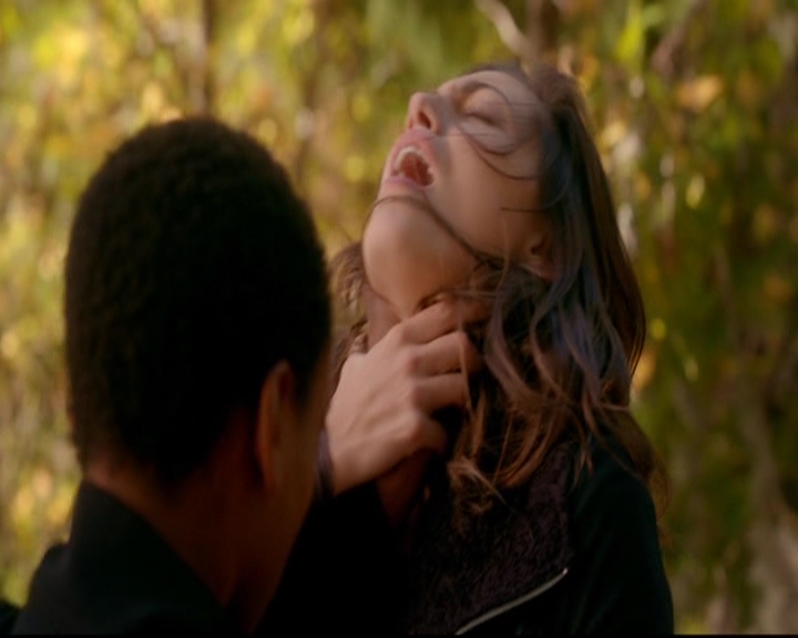 VampireDiariesWorld-dot-nl_TheOriginals_3x10AGhostAlongTheMississippi0421.jpg