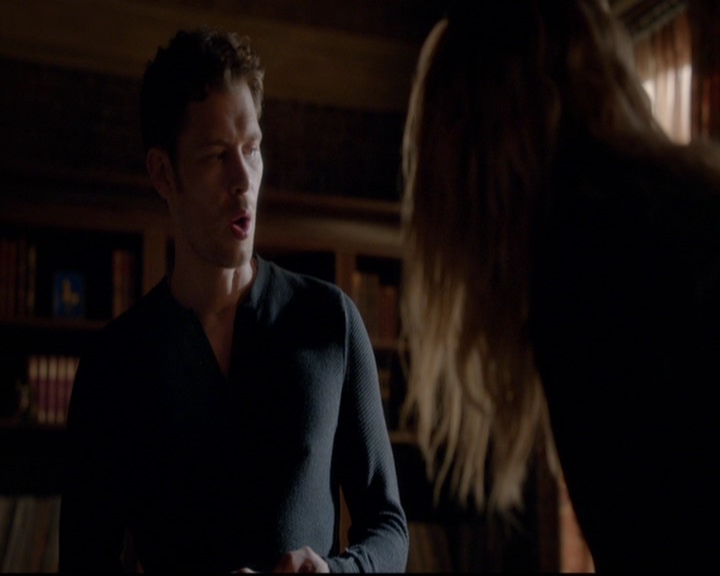 VampireDiariesWorld-dot-nl_TheOriginals_3x10AGhostAlongTheMississippi0456.jpg