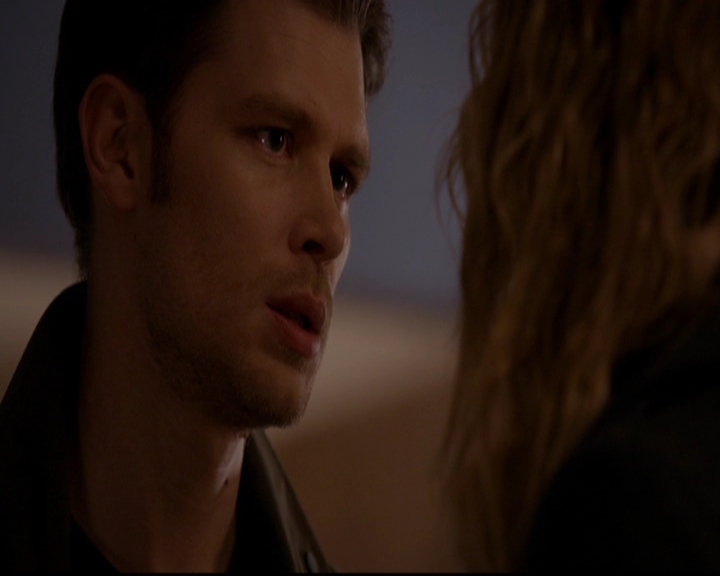 VampireDiariesWorld-dot-nl_TheOriginals_3x10AGhostAlongTheMississippi0721.jpg