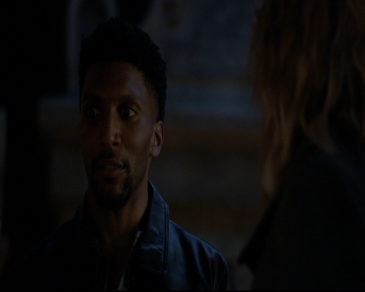 VampireDiariesWorld-dot-nl_TheOriginals_3x10AGhostAlongTheMississippi1898.jpg VampireDiariesWorld-dot-nl_TheOriginals_3x10AGhostAlongTheMississippi1898.jpg