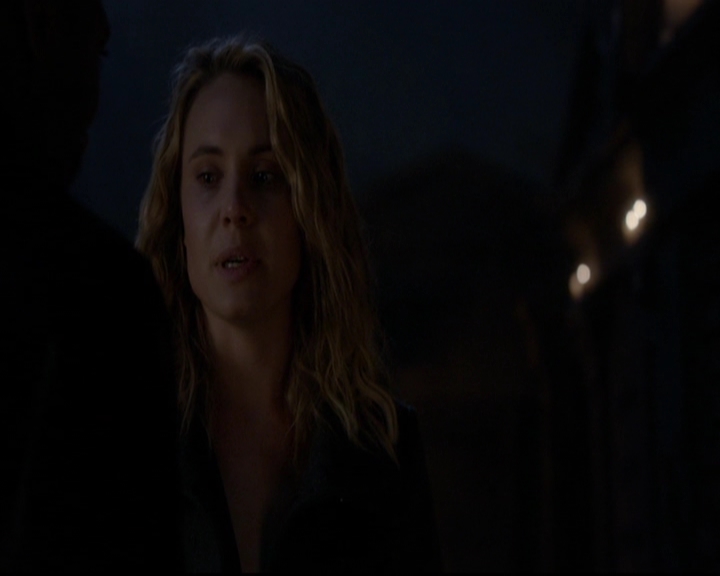 VampireDiariesWorld-dot-nl_TheOriginals_3x10AGhostAlongTheMississippi1931.jpg VampireDiariesWorld-dot-nl_TheOriginals_3x10AGhostAlongTheMississippi1931.jpg