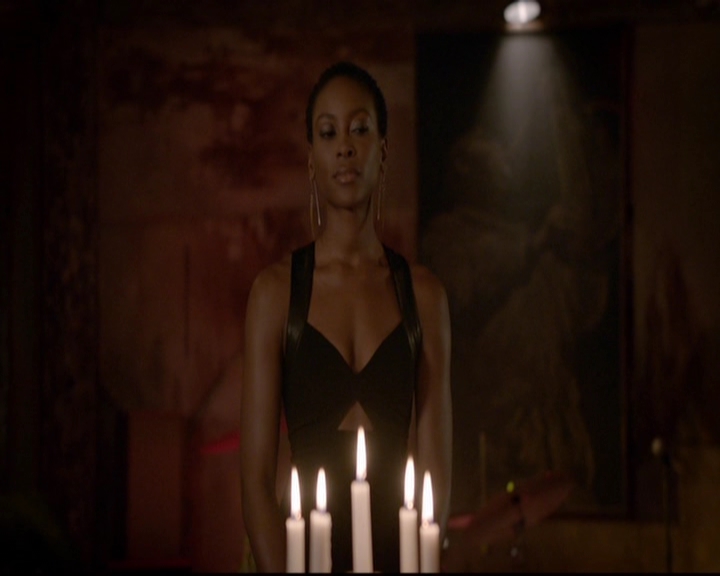 VampireDiariesWorld-dot-nl_TheOriginals_3x11WildAtHeart0007.jpg