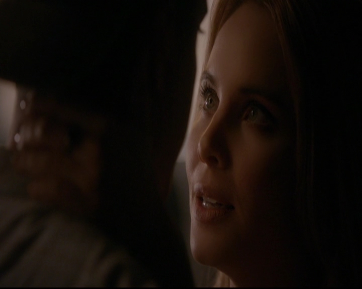 VampireDiariesWorld-dot-nl_TheOriginals_3x11WildAtHeart0413.jpg