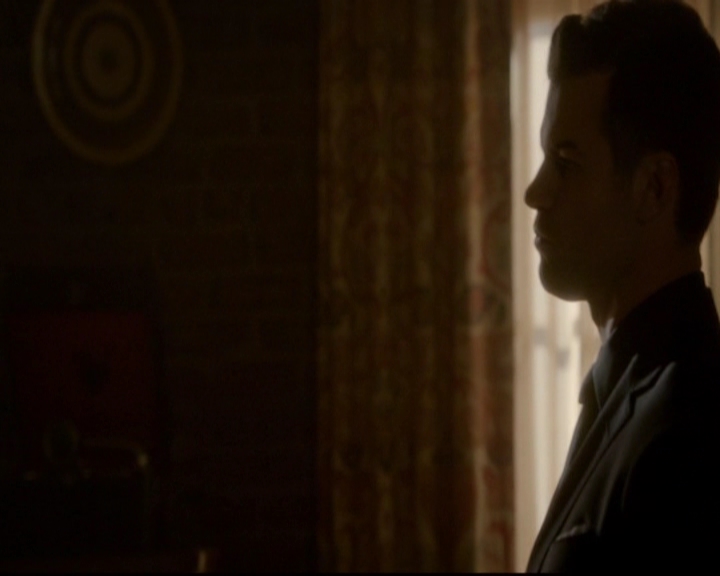 VampireDiariesWorld-dot-nl_TheOriginals_3x12DeadAngels0314.jpg