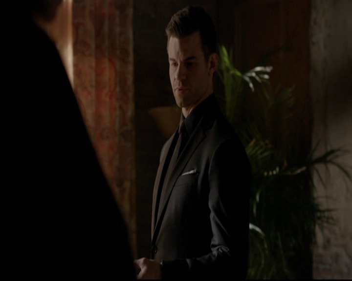 VampireDiariesWorld-dot-nl_TheOriginals_3x12DeadAngels0338.jpg