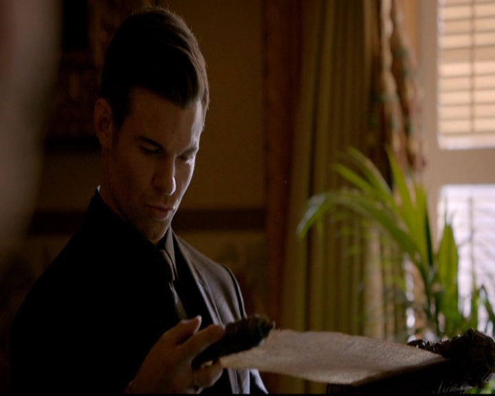 VampireDiariesWorld-dot-nl_TheOriginals_3x12DeadAngels0671.jpg
