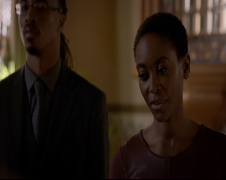 VampireDiariesWorld-dot-nl_TheOriginals_3x12DeadAngels0677.jpg
