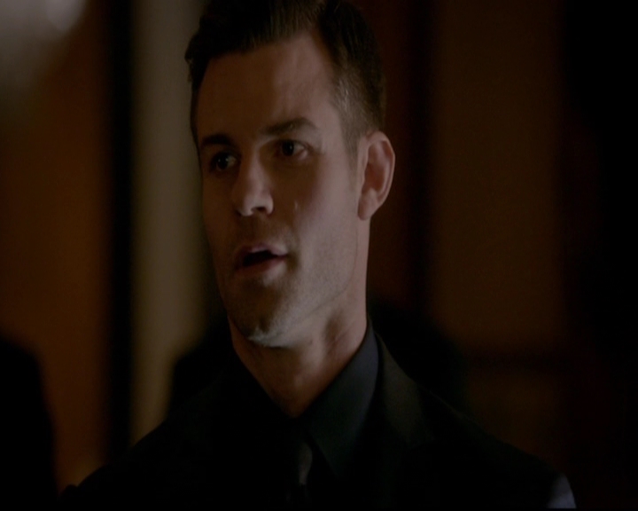VampireDiariesWorld-dot-nl_TheOriginals_3x12DeadAngels0718.jpg