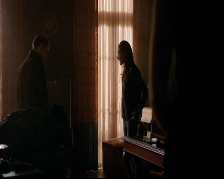 VampireDiariesWorld-dot-nl_TheOriginals_3x12DeadAngels0804.jpg