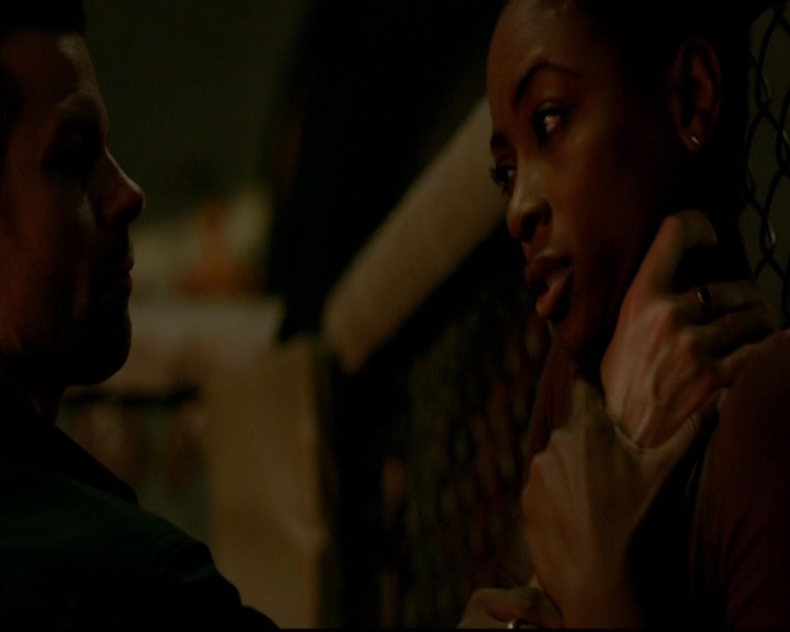 VampireDiariesWorld-dot-nl_TheOriginals_3x12DeadAngels1183.jpg