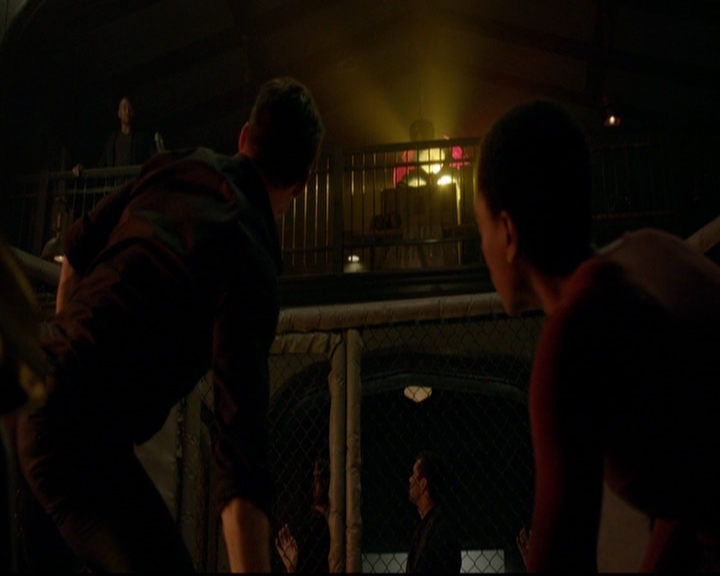 VampireDiariesWorld-dot-nl_TheOriginals_3x12DeadAngels1203.jpg