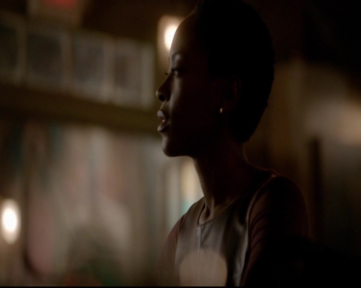 VampireDiariesWorld-dot-nl_TheOriginals_3x12DeadAngels1322.jpg