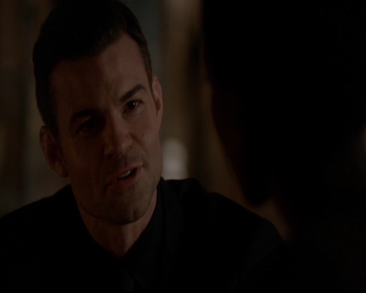 VampireDiariesWorld-dot-nl_TheOriginals_3x12DeadAngels1335.jpg