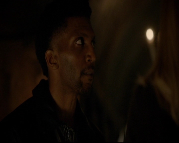 VampireDiariesWorld-dot-nl_TheOriginals_3x12DeadAngels1362.jpg VampireDiariesWorld-dot-nl_TheOriginals_3x12DeadAngels1362.jpg