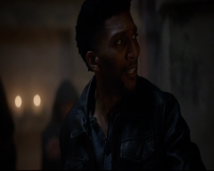 VampireDiariesWorld-dot-nl_TheOriginals_3x12DeadAngels1458.jpg