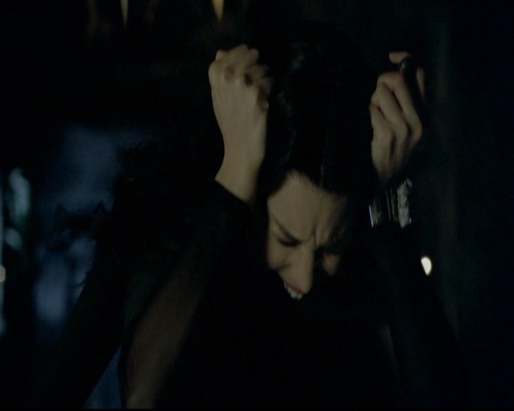 VampireDiariesWorld-dot-nl_TheOriginals_3x12DeadAngels1528.jpg