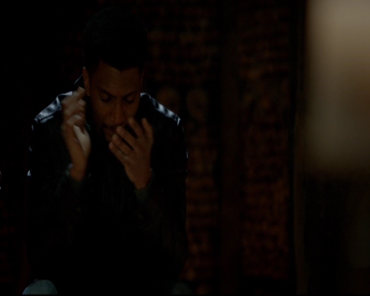VampireDiariesWorld-dot-nl_TheOriginals_3x12DeadAngels1653.jpg