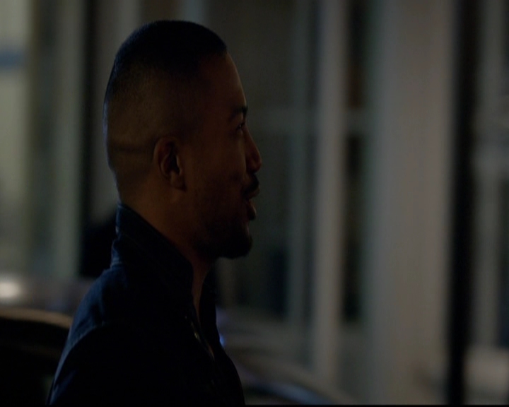 VampireDiariesWorld-dot-nl_TheOriginals_3x12DeadAngels1710.jpg